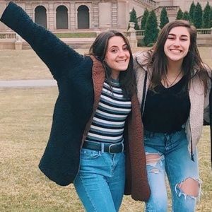 Meet your Posher, Ally